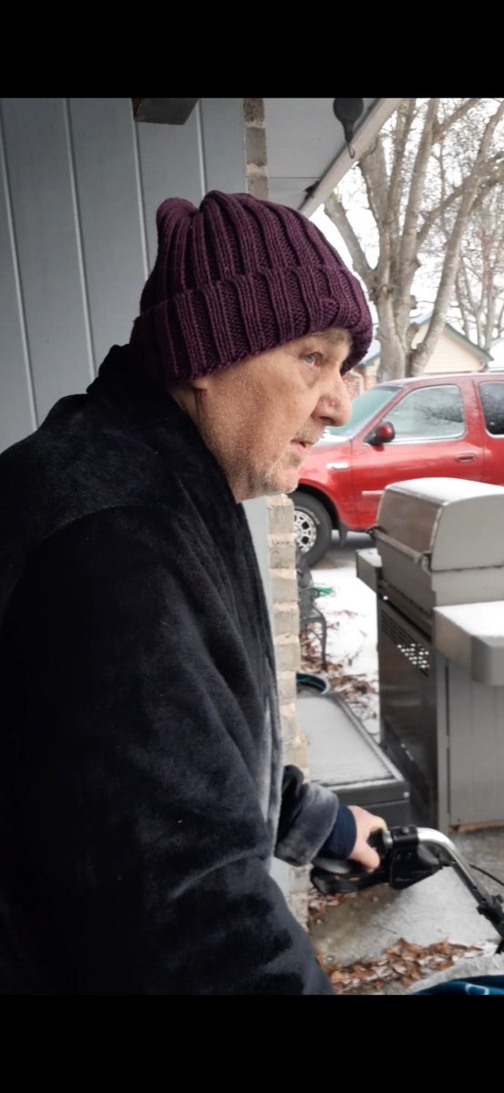 Karoger87's tweet photo. Friendswood, Texas- Monday. 75 yr old Dad stepped outside briefly. He had Double bypass &amp; pacemaker surgery in January.
We lent a heater to a heart transplant patient in the neighborhood ❤
I also had a ❤ transplant 2010.  
#TexasFreeze #texaspoweroutage #Houston #heartsurgery https://t.co/DwEUrZ5PFR