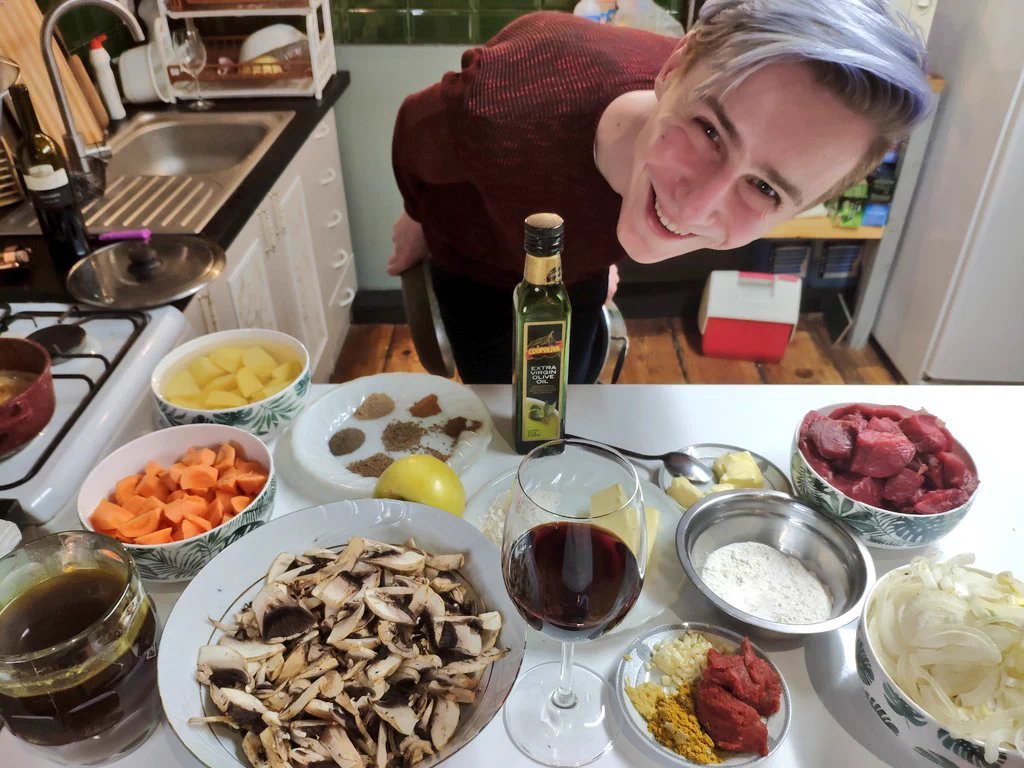 日本のカレーが好きすぎるラトビア人、スパイスを使って自作してしまうｗｗｗ