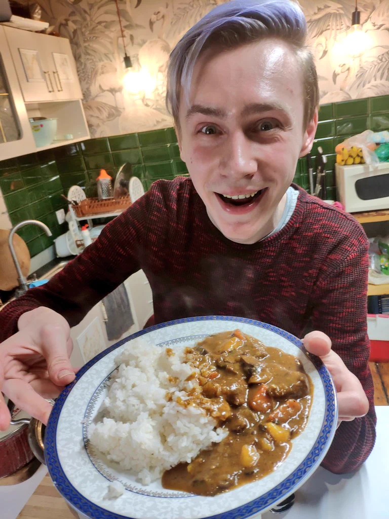 日本のカレーが好きすぎるラトビア人、スパイスを使って自作してしまうｗｗｗ