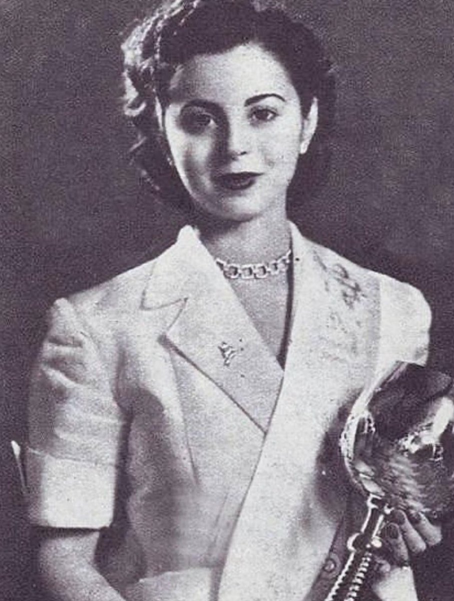 DiscoverSouria's tweet photo. beauty queens • VINTAGE SYRIA https://t.co/RPO9fgx2yx