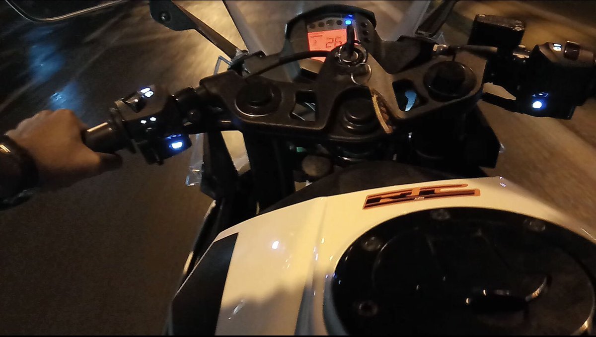 AnonymousRider0's tweet photo. Late night rides with some chest pov https://t.co/x9zsvO42N6