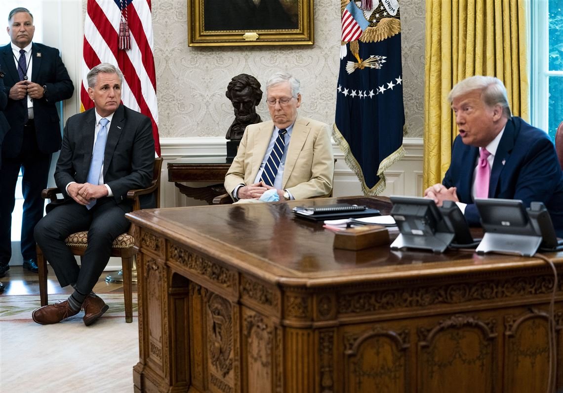 McTurtle Tan Suit Thread/7That is what the 20 July 2020 tan suit was about.  #MoscowMitch McTurtle was TROLLING Trump. Mitch knew his SUIT COLOR will get all the attention he wants. In that meeting, privately, Mitch told Trump the GOP Senate is abandoning Trump for November