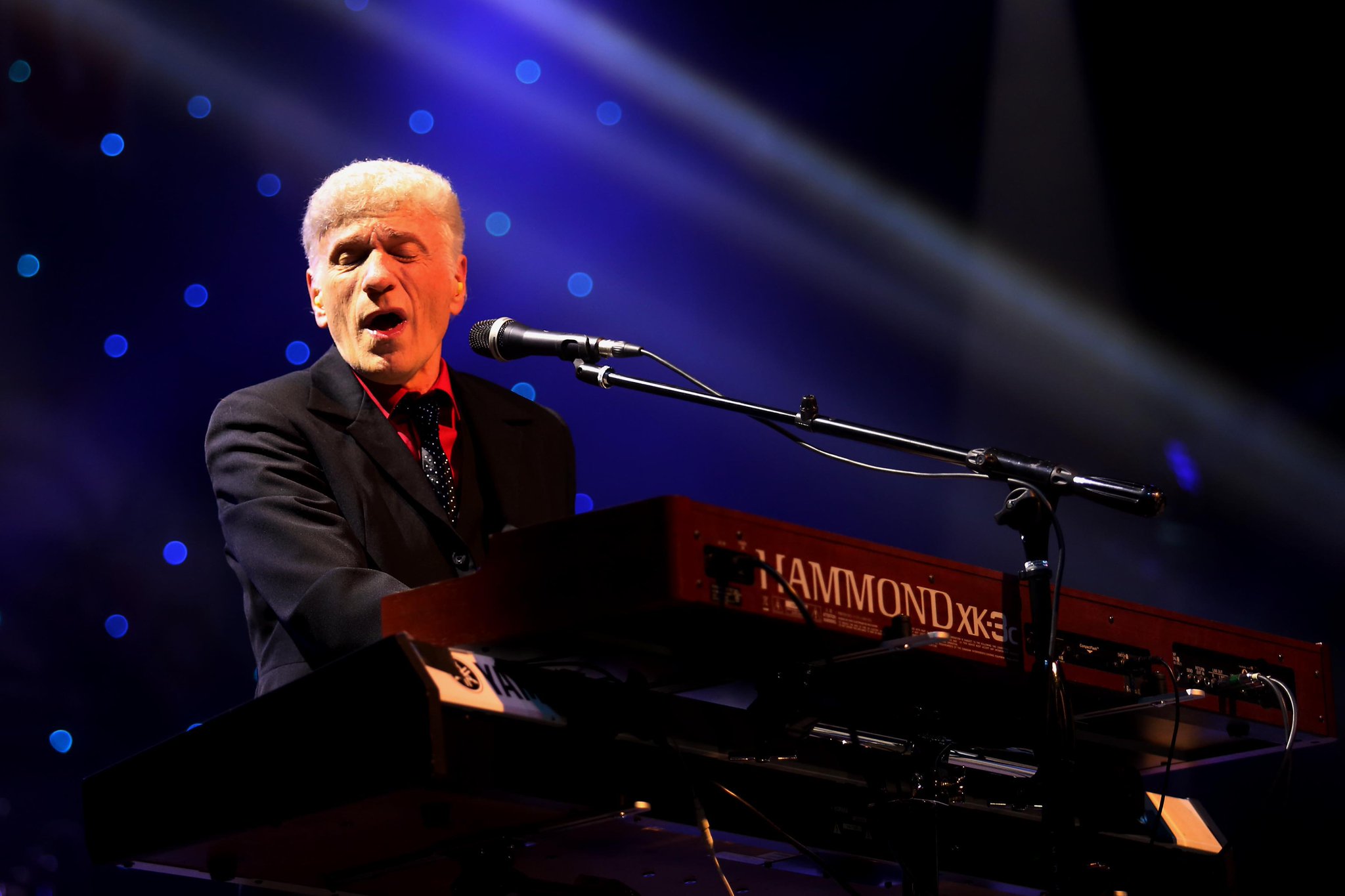 Happy birthday Dennis DeYoung
Born February 18, 1947 