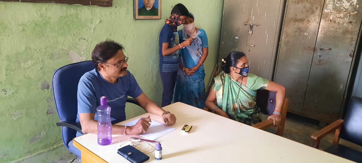 JnvDiu's tweet photo. #Reopening #school Parents submitting #consentform @JnvDiu https://t.co/pGrfGINz1v