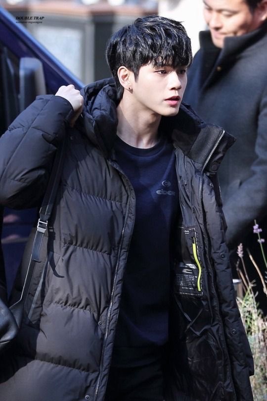 0825osw_'s tweet photo. #옹성우 #ONGSEONGWU @officialtwt_OSW https://t.co/p9y8K3dPNN