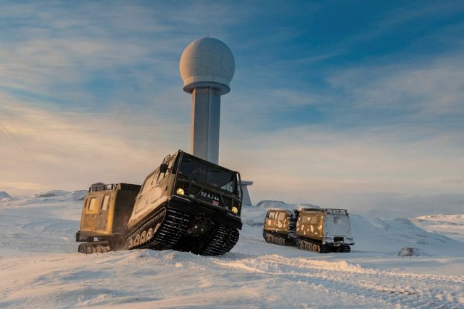 CdoLogRegt's tweet photo. Mobility training in the Arctic using the BV206 platform. In a harsh environment like this it is essential to get the basics of mobility right, advanced skills will come next #winterwarrior @RoyalMarines https://t.co/ES9soERPNh