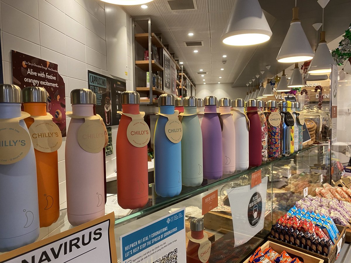 CMUCatering's tweet photo. A lovely selection of Chilly Bottles available in the CSM Atrium for Go Green Week @CMetEnvironment
#GoGreenWeekCMet @cardiffmet #virtualGoGreen @Chillysbottles #reusable #chillyeverywhere https://t.co/qMr3fJmVBF