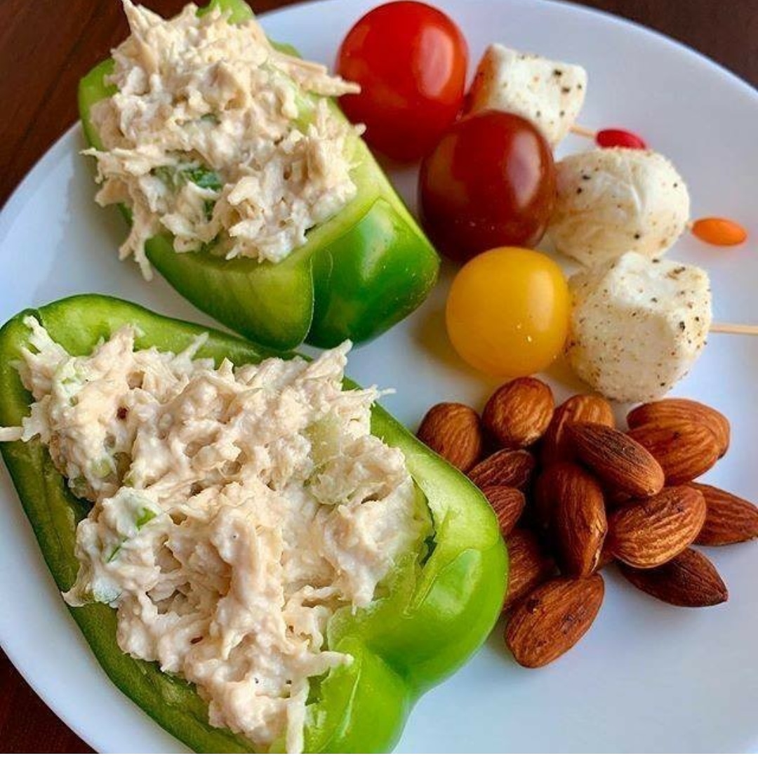 quay_thi's tweet photo. Chicken salad in bell pepper wedges, Mini tomato &amp; Mozzarella bites and BBQ Toasted Almonds
Credit: wakeupketosleeprepeat
#ketogenic #ketosis #ketodiet #ketofam #ketocommunity
#ketoweightloss #ketolifestyle #ketofood #ketones #ketorecipes https://t.co/vh9YjCRCEQ