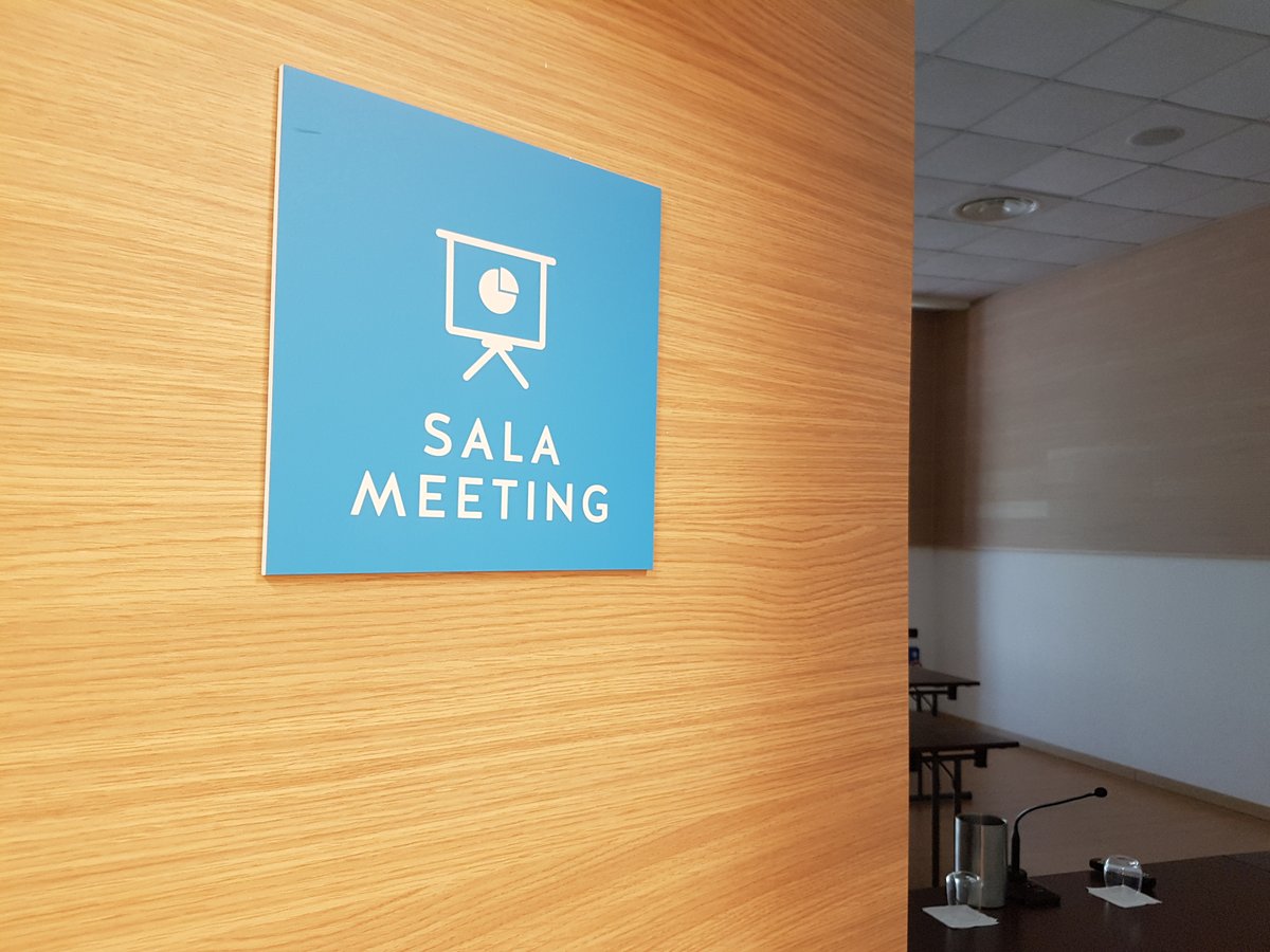 Ottimo inizio di stagione ieri sera con il primo #evento nel nostro centro congressi. E oggi si replica al #BWork. Stay connected!

#BHR