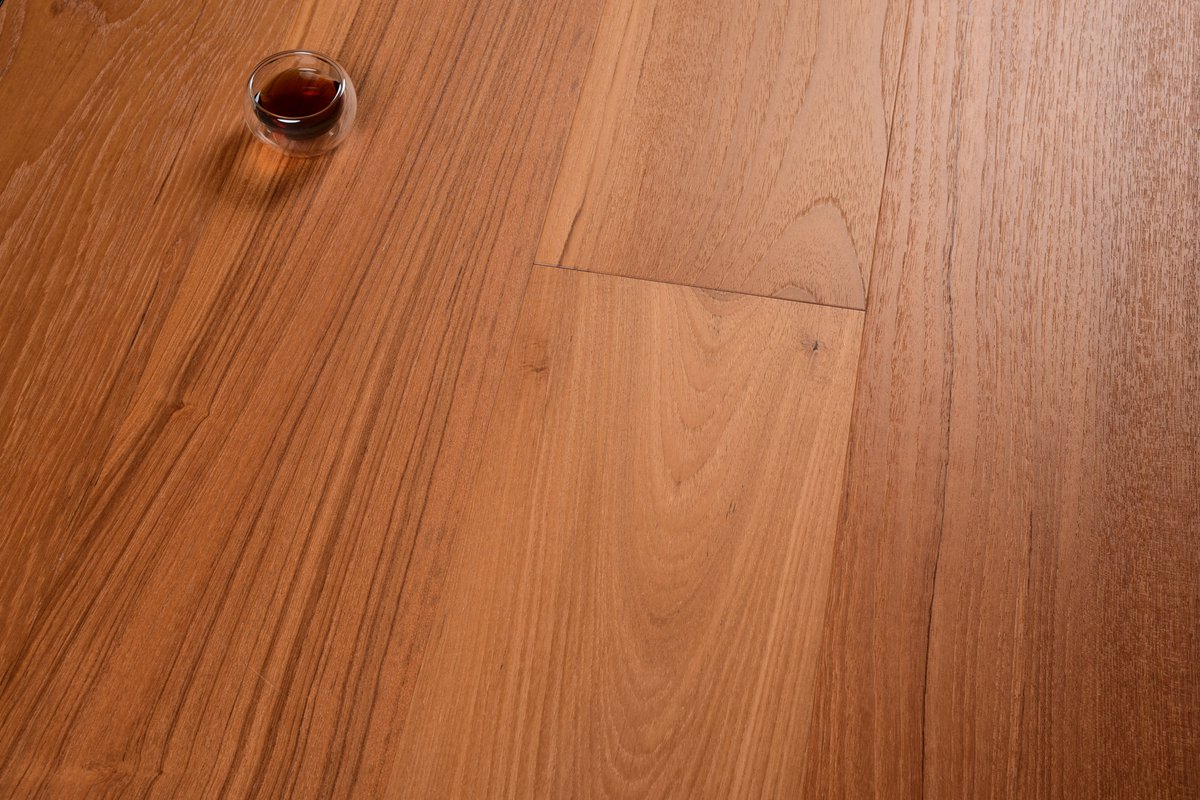 Natural Brushed Teak Engineered Flooring
ABC grade
15/3x190x1900
Email : hoque@alifloors.com, myalifloors@gmail.com
Contact : +8613867292344 (WhatsApp,Wechat)
#teakwood #teakflooring #teak