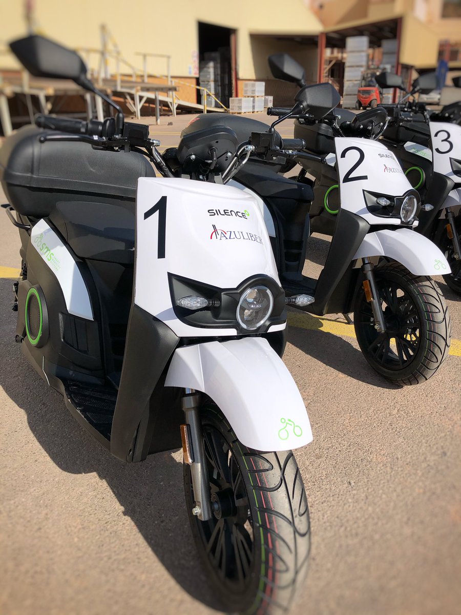 Azuliber's tweet photo. 🌿🛵 Be Green! Toda acción cuenta y más en materia de sostenibilidad. En #Azuliber #ceramica hemos reemplazado nuestra movilidad interna por #motoseléctricas, energía limpia. Baterías recicladas, 0 residuos y producción 100% nacional.
https://t.co/c1tjl4fmiZ #ecofriendly https://t.co/J2zkO0yMC3