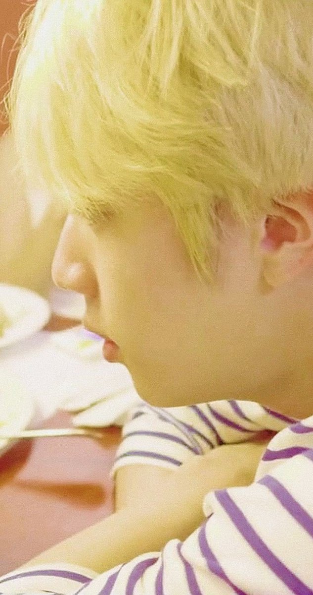  #진  #석진  #김석진  #JIN  #BTSJIN  #Seokjin  #KimSeokjin  #Seokjinnie  @BTS_twt