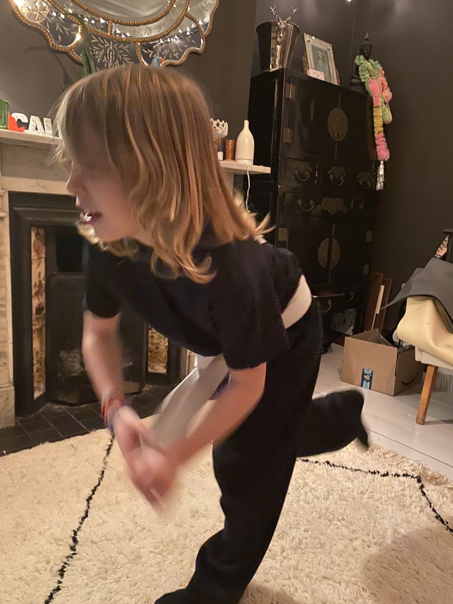BBLwarriors's tweet photo. Young Jude Belcher, what a little Warrior. One of our white belts and training hard in his online classes. With loads of focus, energy and a black belt attitude you will make a fine black belt 👏 #blackbeltleaders #martialarts #kickboxing #kids #leadership #thedojoworthing https://t.co/wT4u2toh26