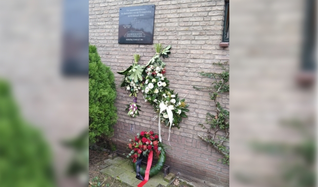 'Stille' herdenking V1 bominslag Waterkwartier  -  brugnijmegen.nl/nieuws/algemee…