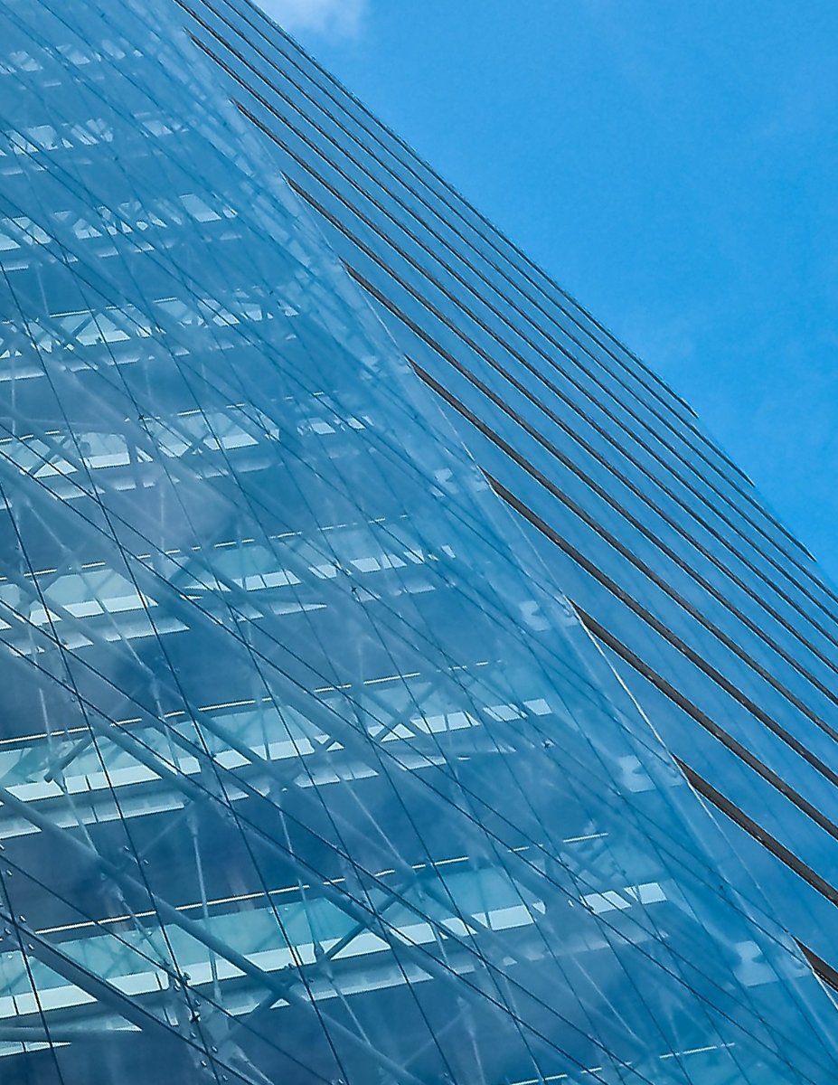 KMRresearch's tweet photo. What's the outlook for the key subsectors of U.S. architectural #glass and glazing #construction? Do #glazing contractors and suppliers expect an increase or decrease in 2021 sales? These answers and more in the 2021 Glass and Glazing Industry Outlook: https://t.co/IzBmN1qpmK https://t.co/tp5MJKbYYX