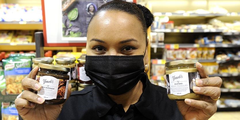 SCMirror's tweet image. Scarborough woman brings her jerk marinade from Malvern to Loblaws and Sobeys. toronto.com/news-story/103… @yawdis #Malvern #Entrepreneurship #ScarbTO