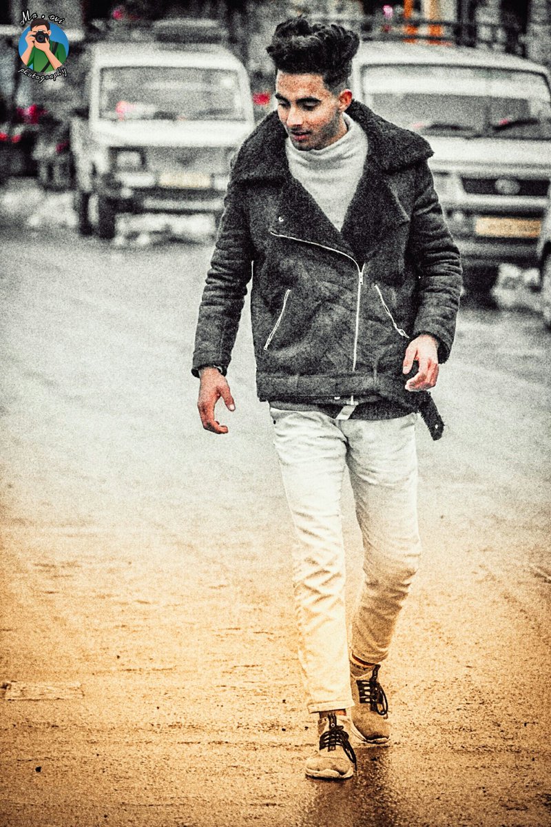 Modelowais tweet picture