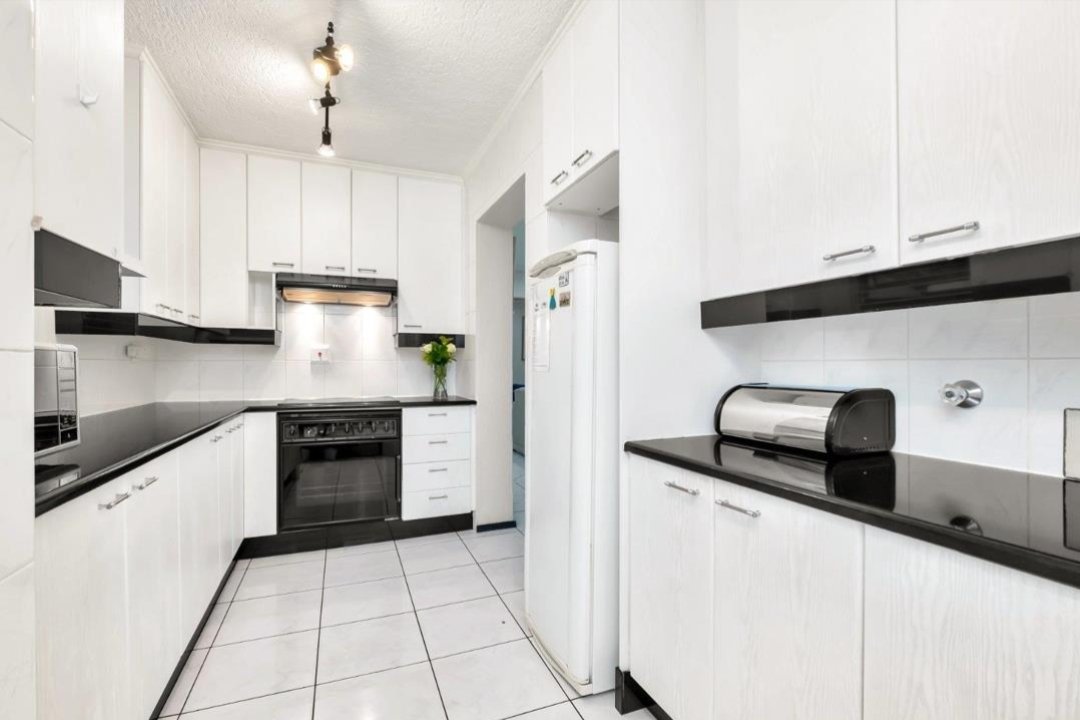 Please help me, I can't breathe.