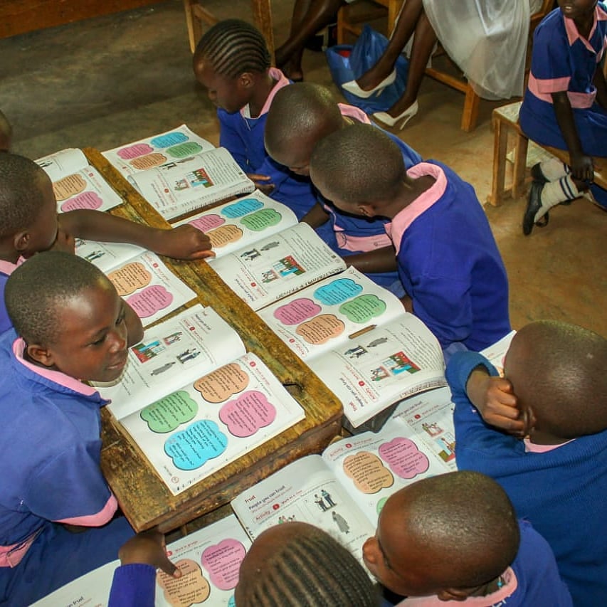 angelsofsunset's tweet image. Big challenges demand big solutions. The work continues.
Angels of Sunset in Siaya County- Rang'ala girls.
@unicef @michelleobama
@obamafoundation
#AOSkids #aoslibrary #herewegrow #kidsavenue #wheredeamsaremade #twendenishulepamoja
