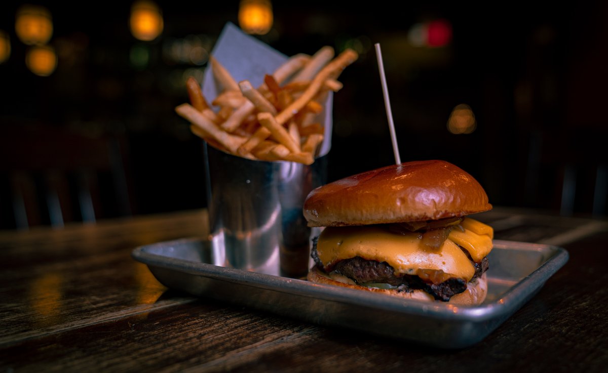 ‼️ Our doors are OPEN at 3 pm ‼️

We will be serving up hot meals and cocktails until 11 pm. 

Beat the cabin fever and join us for a bit.

#Dinein #Hotmeals #Dinnertime #Thirstythursday