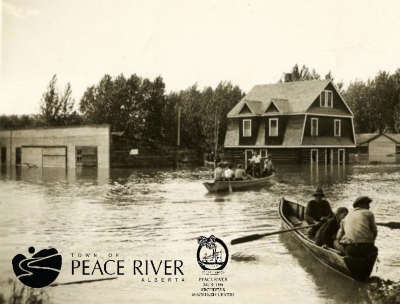 Happy #throwbackthursday 💧 Flooded 101 St and 102 Ave

During the 1935 Pat’s Creek Flood, many parts of the Town of Peace River were underwater including the pictured intersection of 101 Street and 102 Avenue, just north of the Heart River bridge! 

•PRMA 1989.027.002