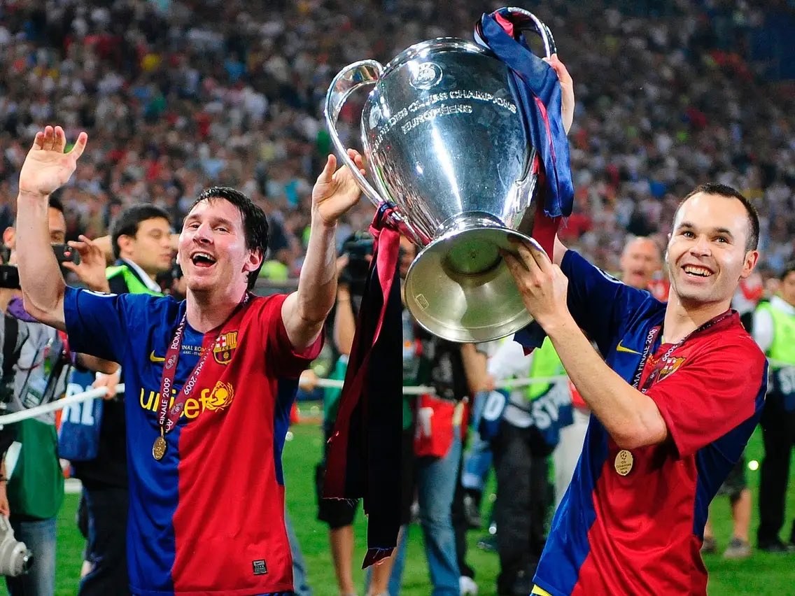 No nos olvidemos que Messi a la edad de Mbappe ya tenia 2 balones de oro y 2 Champions. Pido un poco de respeto por Lionel🐐🇦🇷