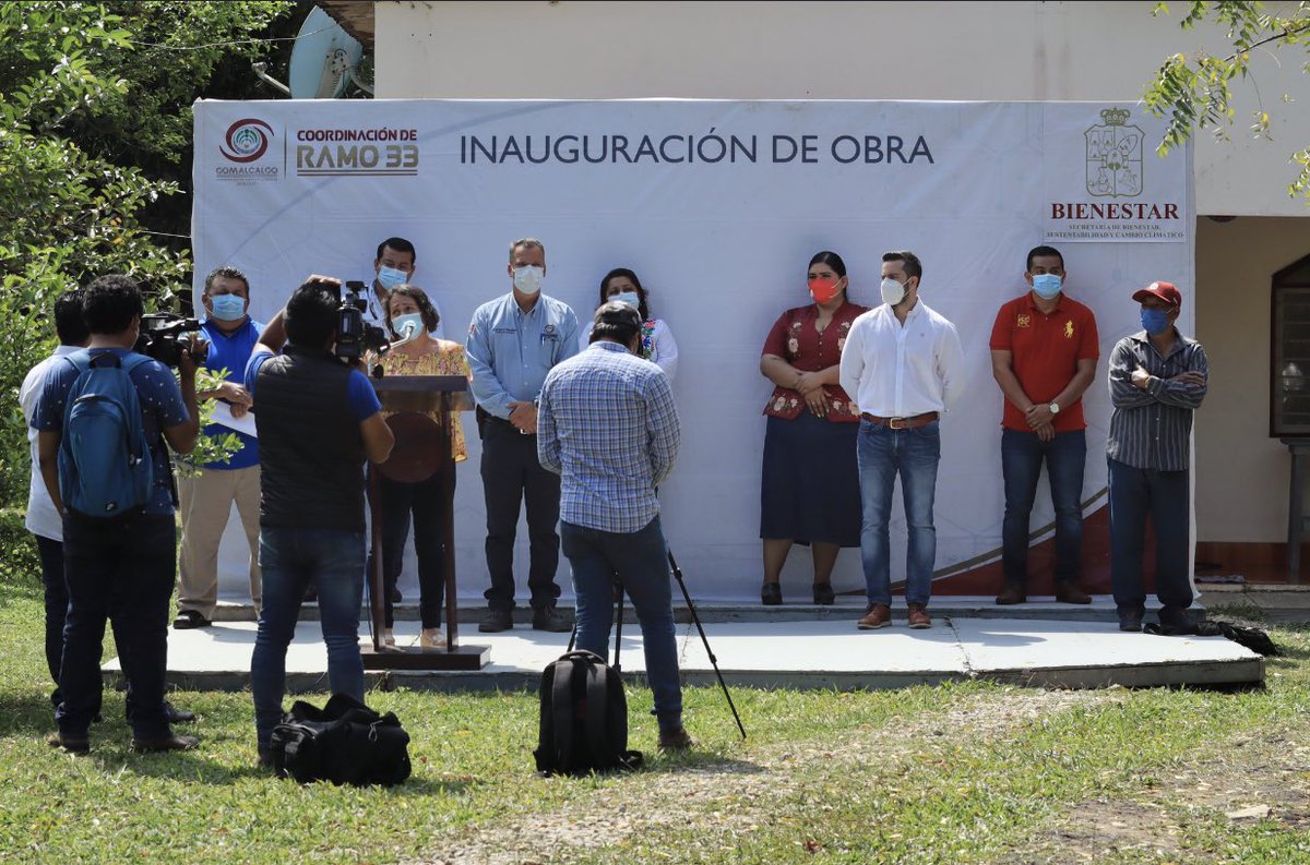 PulidoFrias's tweet photo. Con una inversión de $5,772,683.81, se hizo la rehabilitación del pavimento con mezcla asfáltica, en el poblado Miguel Hidalgo del municipio de Comalcalco. https://t.co/mRovpE51wD