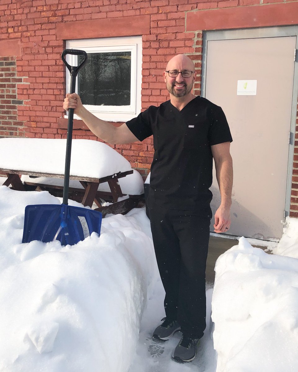 Watson_Wellness's tweet photo. There's been a lot of snow this week, and it just keeps coming down! We're glad we brought a shovel; getting to the back door would've been tricky without it.

We're seeing some ice under the fresh snow, so be extra careful walking out there! https://t.co/QKpb1eBZPB