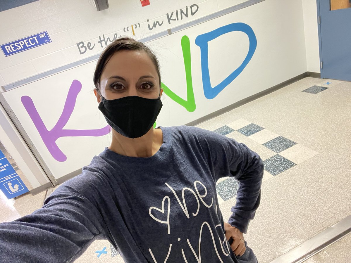 marygarecht's tweet photo. Kindness Matters! 
.
#kindnessweek #kindnessmatters #VAisforKindness #inaworldwhereyoucanbeanythingbekind 🌎💙 https://t.co/Zp80hhxW06