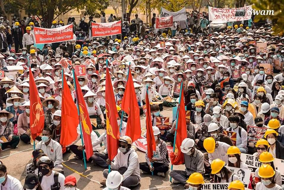 TarYar76925351's tweet photo. Today Mandalay, Myanmar
MYANMAR NEEDS DEMOCRACY
#RejectMyanmarMilitaryCoup https://t.co/PSmdVJqo6J