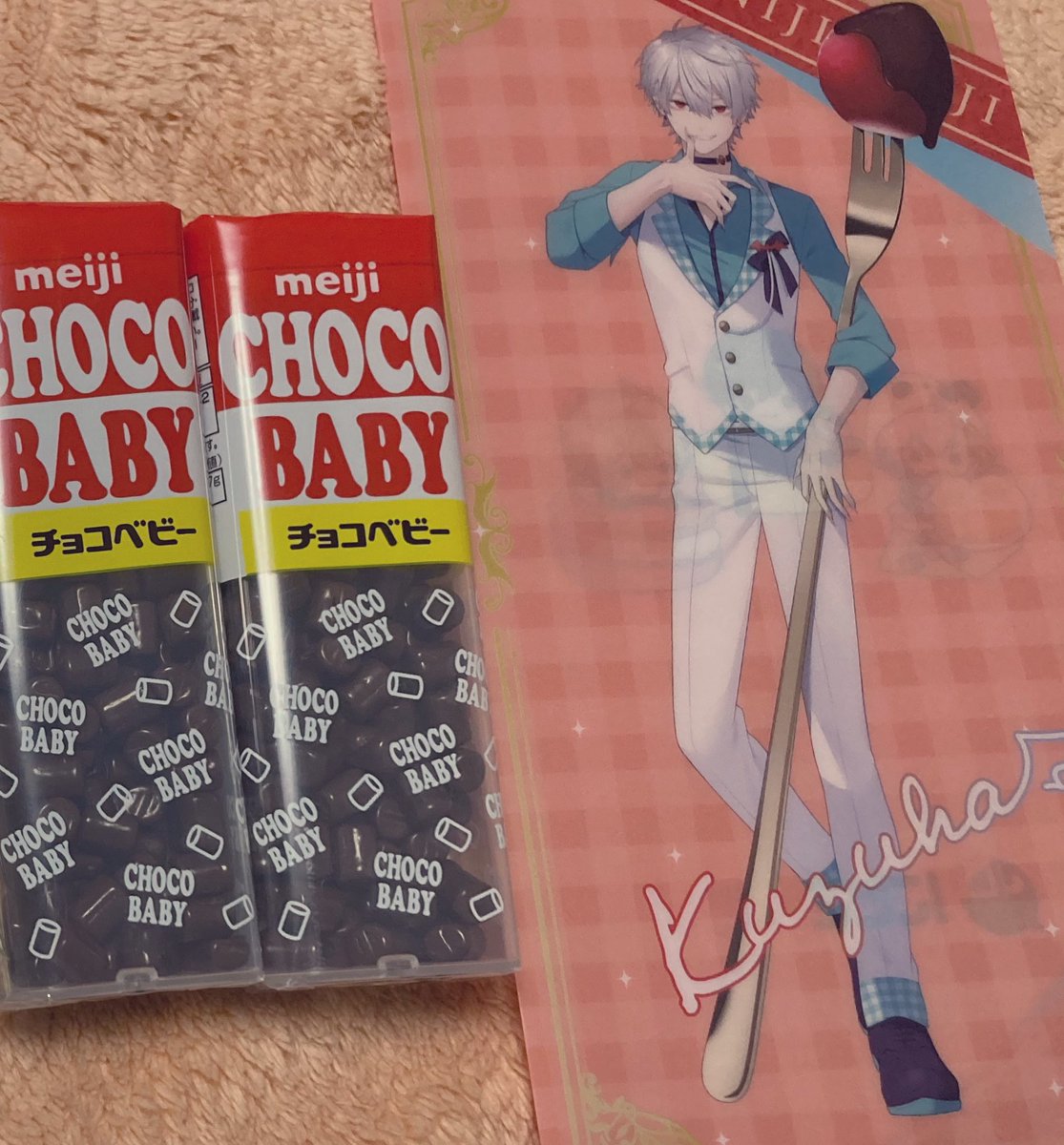 くろゆり V Twitter 白髪赤目のアルビノのキャラクターが大好きマンなので お顔 お顔がいい 顔がいいのずるい