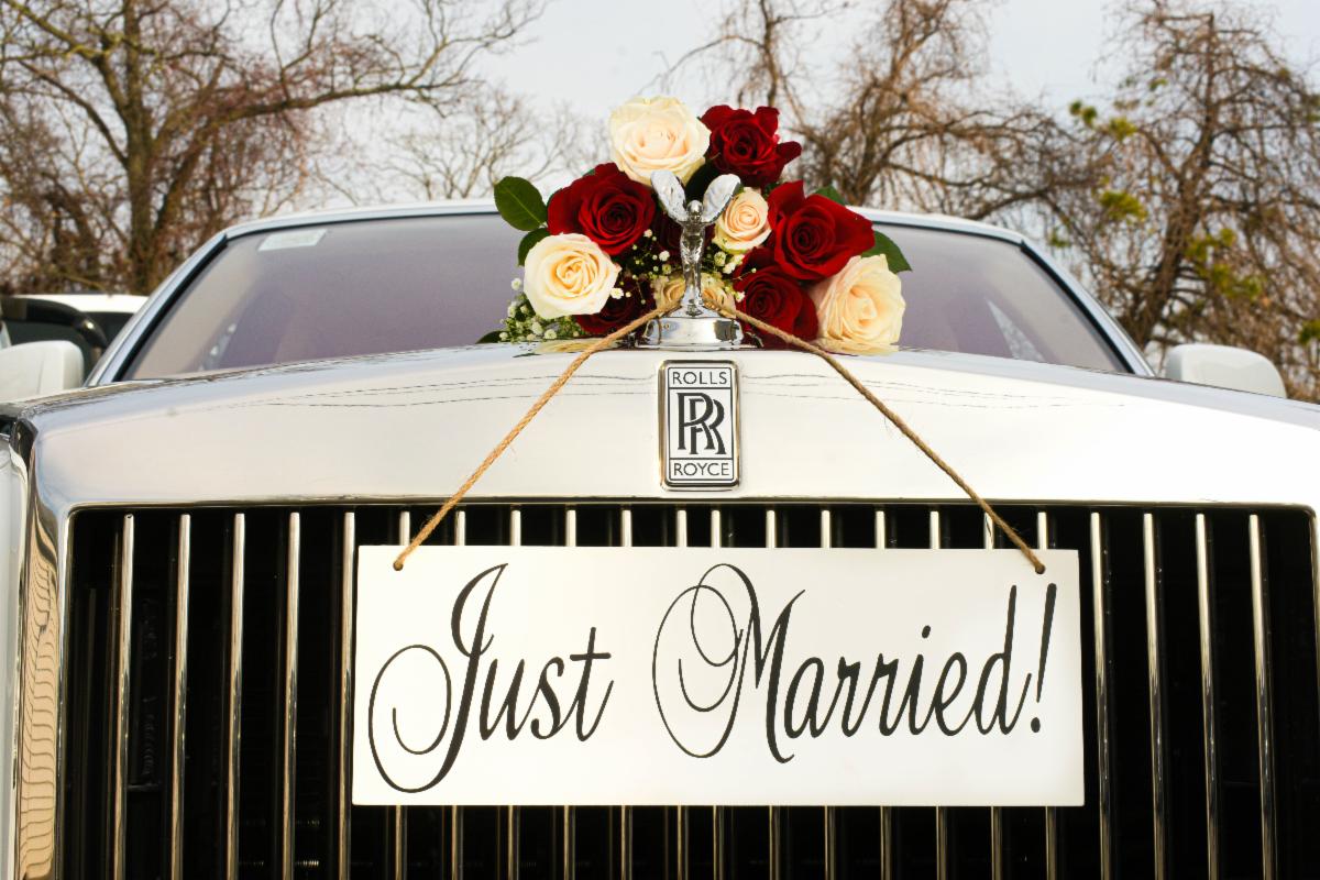 Make your wedding day unforgettable with M&amp;V!?? conta.cc/3u7S5UE