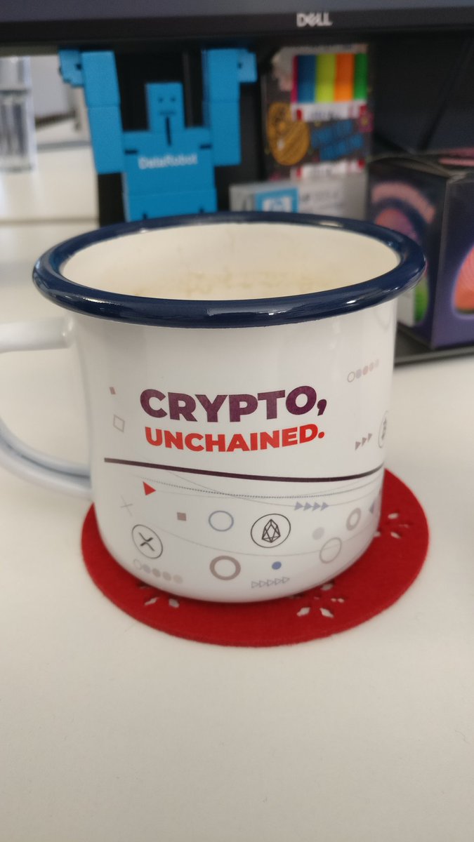 banana_sku11's tweet photo. merch is here, very pretty pa sam napravila generalku na aparatu za kavu da se ne proserem od svih lattea koje ću da popijem haaaaaa #cryptounchained https://t.co/WyrghhnaSt