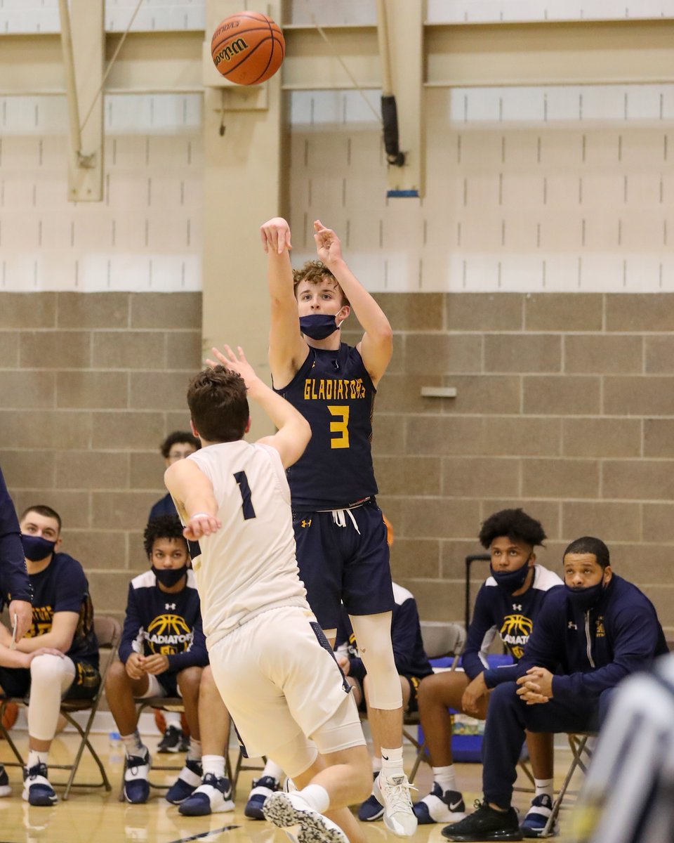 DHPhoto11's tweet photo. Few more photos from the hard fought game between South Allegheny and Shady Side Academy #TeamMVI https://t.co/qAkD5uwWhZ
