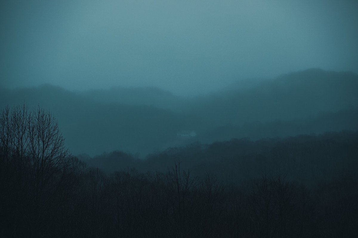 dvdfreeman's tweet photo. Feelin’ blue https://t.co/IV9mOeCwzX