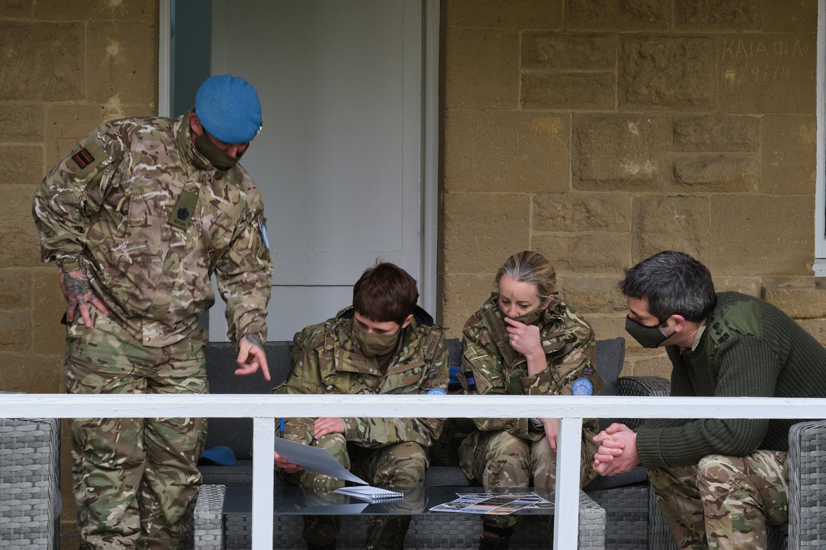 6RIFLES_CO's tweet image. Throughout Op TOSCA 33, we have run our own photographic competition. We wanted to capture the tour from a Rifleman's perspective, the "lived experience". There were 100+ entries and our panel (Padre @joeyjep, WO2 Hodgkinson &amp;amp; Rfn Lewis) had a tough time picking a winner... (1/2)