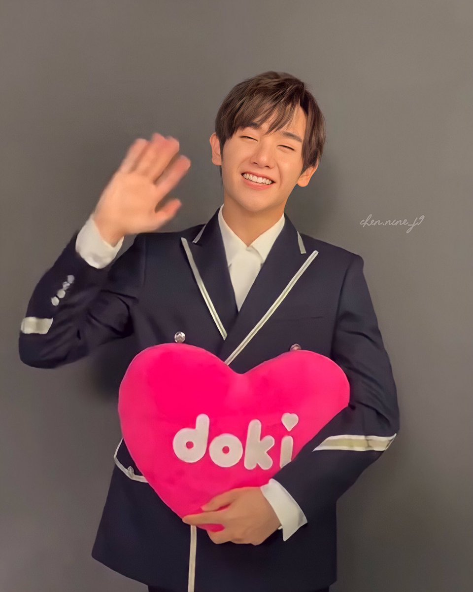 fktsmoon's tweet photo. Little Nine~🍓💗
#NINE #高卿尘 #นายท่านกรชิต #ChuangFirstImpression #Chuang_To_GatherGO #CHUANG2021xnine #CHUANG2021 https://t.co/OOhvyIzoxf