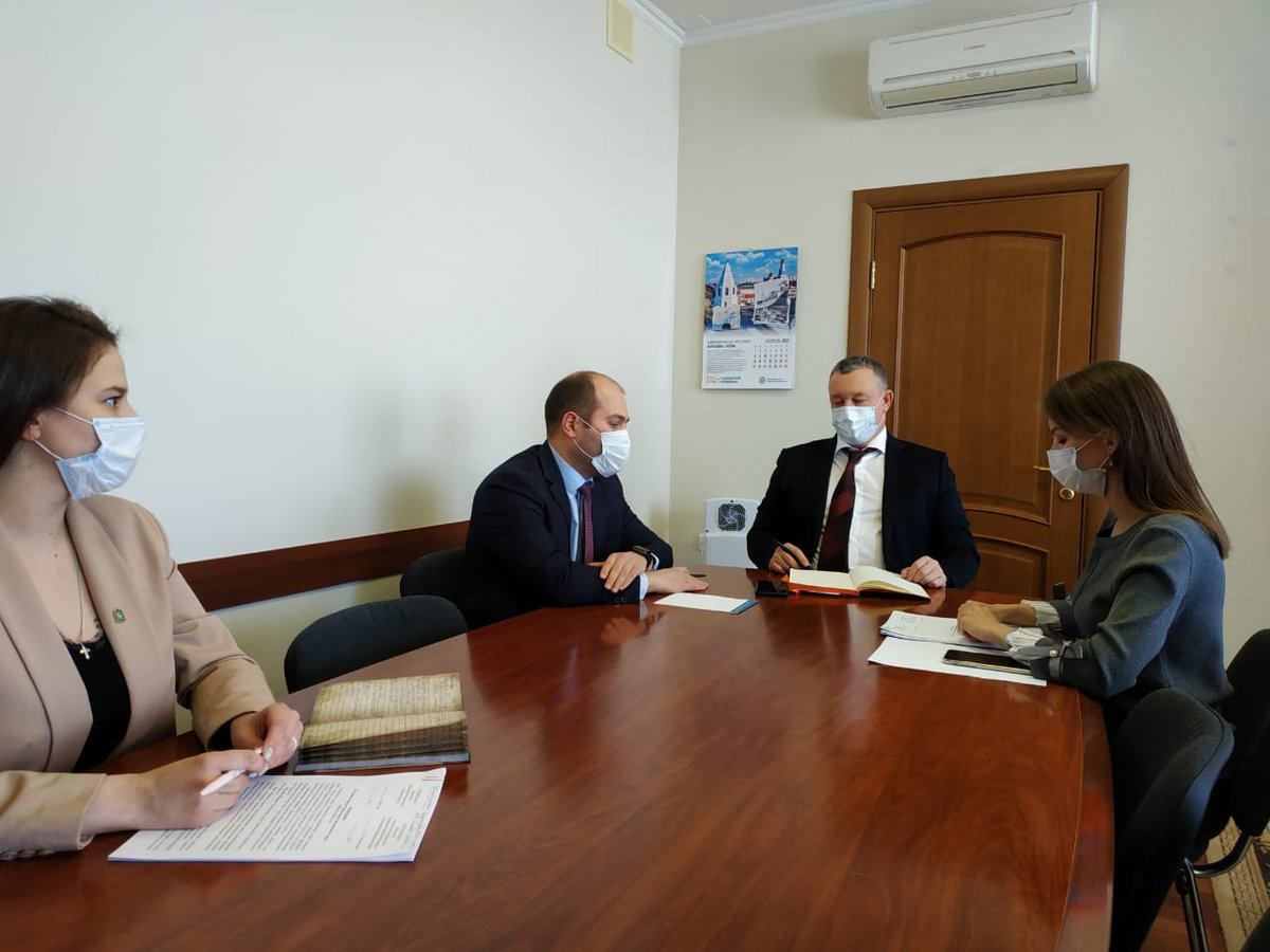 В #СО продолжается подготовка к Молодежному форуму #IВолга. Сегодня проект концепции Форума представили заместителю председателя Правительства #СО Александру Фетисову <a href="/FetisovAB/">Фетисов</a>.Планируется, что форум пройдет в двух форматах-офлайн и онлайн,возраст участников повысится до 35 лет.