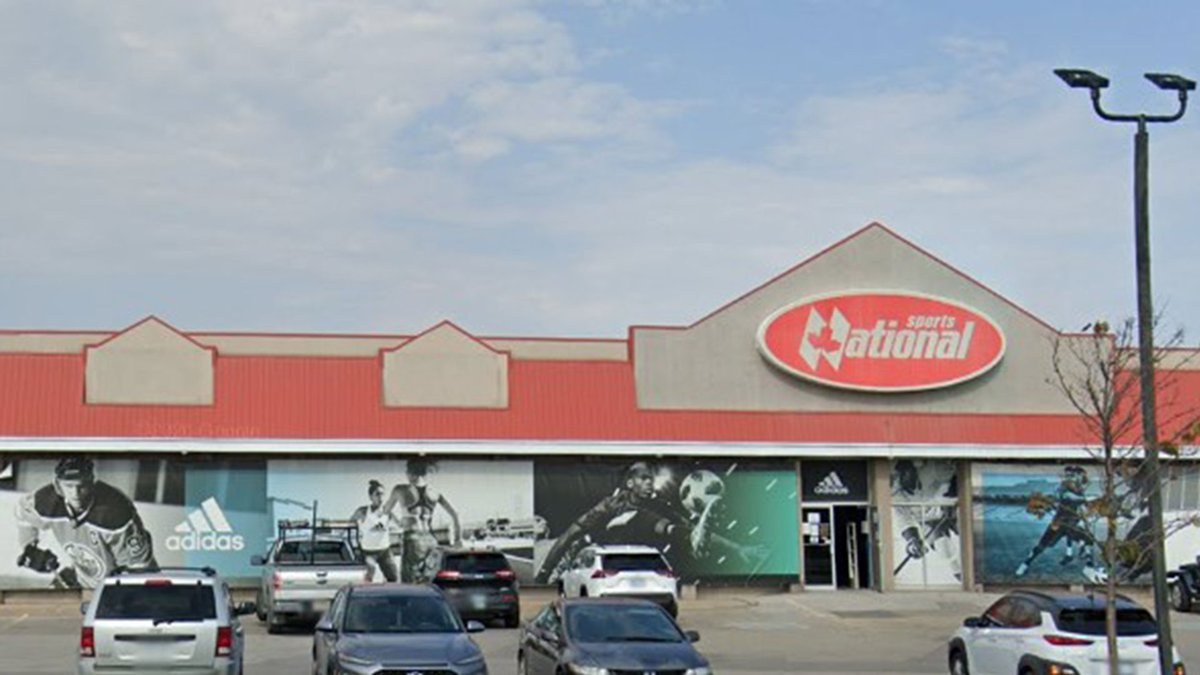 Canadian Tire closing all National Sports stores amid higher-than-expected revenues cp24.com/news/canadian-…