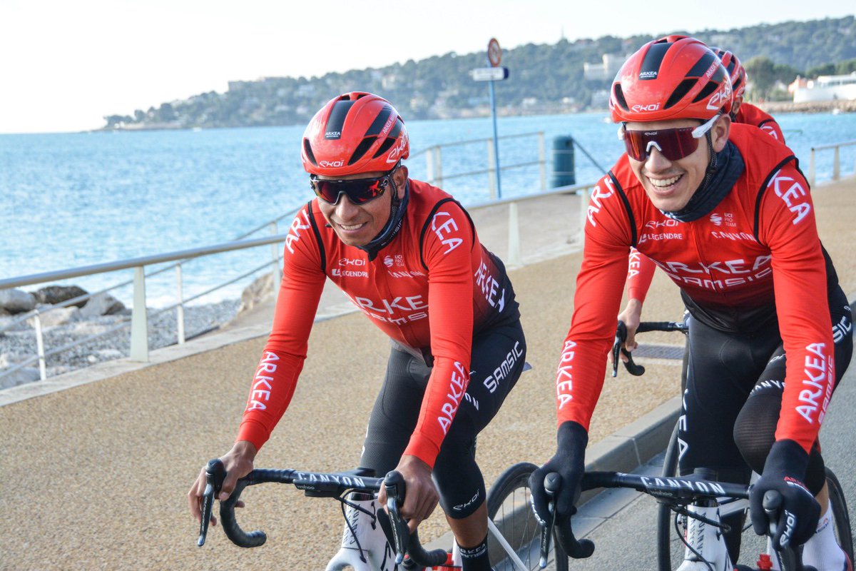 Aquí vamos.
Mi debut con @arkeasamsic , esperamos toda su buena energía amigos 🔋✨ Tour des Alpes Marítimes. 🇫🇷
@elenrius 📸
@nairoquincoficial 
<a href="/canyon/">Canyon R</a> @ekoicycling @shimanoroad