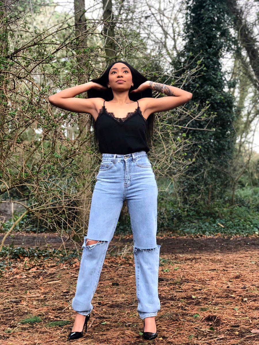 Kim_dupont's tweet image. A heart that expresses gratitude gravitates towards what is positive 🌸