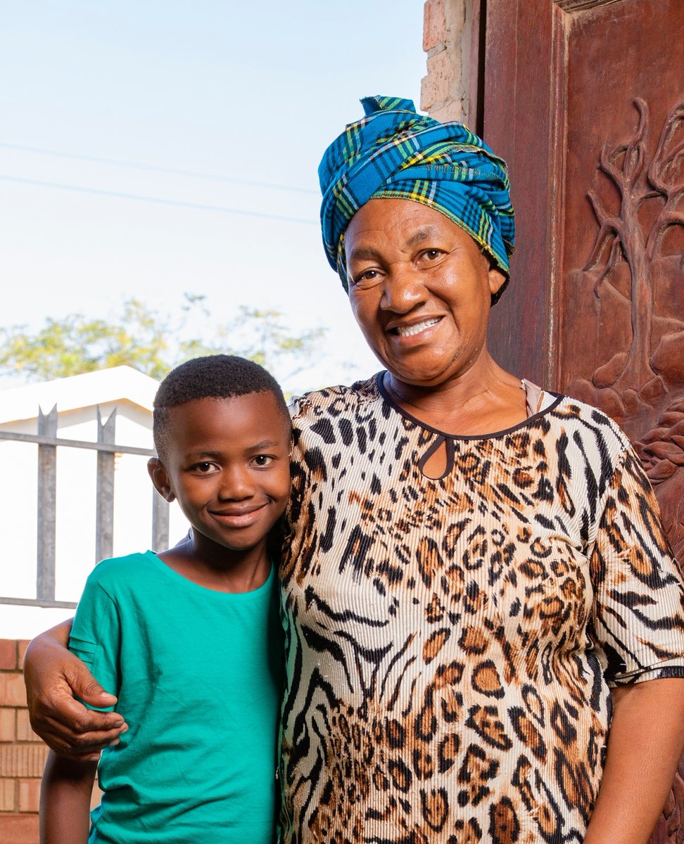UbuntuPathways's tweet photo. Ubuntu means providing an integrated support system of health, education, and household stability.
.
.
.
#ubuntu #spreadubuntu #sharethelove #iambecauseyouare #stopthespread #covid19 #strongertogether #togetherathome #pathwaysoutofpoverty https://t.co/bU1VQtO35j