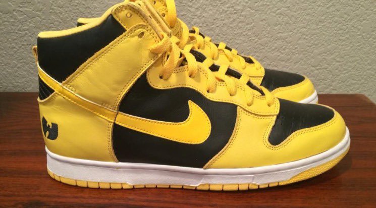 Steve Austin as Nike Dunks, a thread: