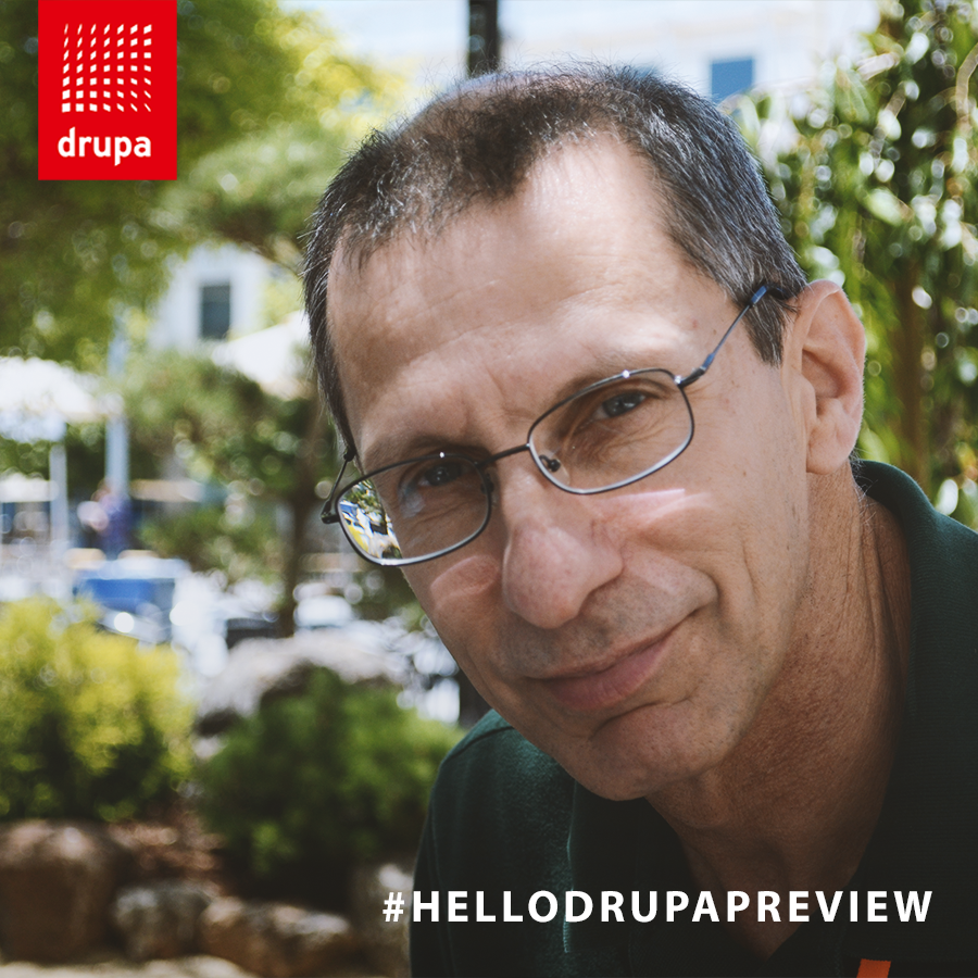 drupa's tweet photo. Back on the digital stage: Amir Dekel of #ISRAVision! For our 4th and last #drupa preview day, we welcome him back to talk about another aspect of #packaging, #print inspection in the packaging process.
Sign up for his #websession & say #hellodrupapreview: https://t.co/SUFjZ64RVV https://t.co/VF6mn7flQa