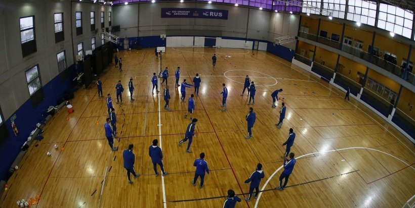 #Supercopa Este domingo a las 18, en la cancha de Boca, <a href="/FutsalEstrada/">Estrada De Almagro</a> de Almagro y <a href="/AAPrimeraJunta/">A. A. Primera Junta</a> juegan por el lugar que resta en la Supercopa 2021, como representante de la D.