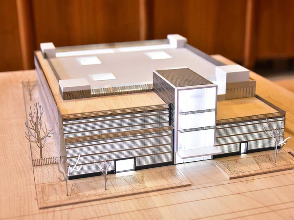 ivazquez06's tweet photo. La @ComunidadMadrid ha adjudicado las obras para construir el Palacio de Justicia de #TorrejóndeArdoz en la parcela que cedimos en la Avd. Constitución nº188, un proyecto muy importante para la ciudad que beneficiará a los ciudadanos. Gracias a @IdiazAyuso https://t.co/ExWIuctQTO