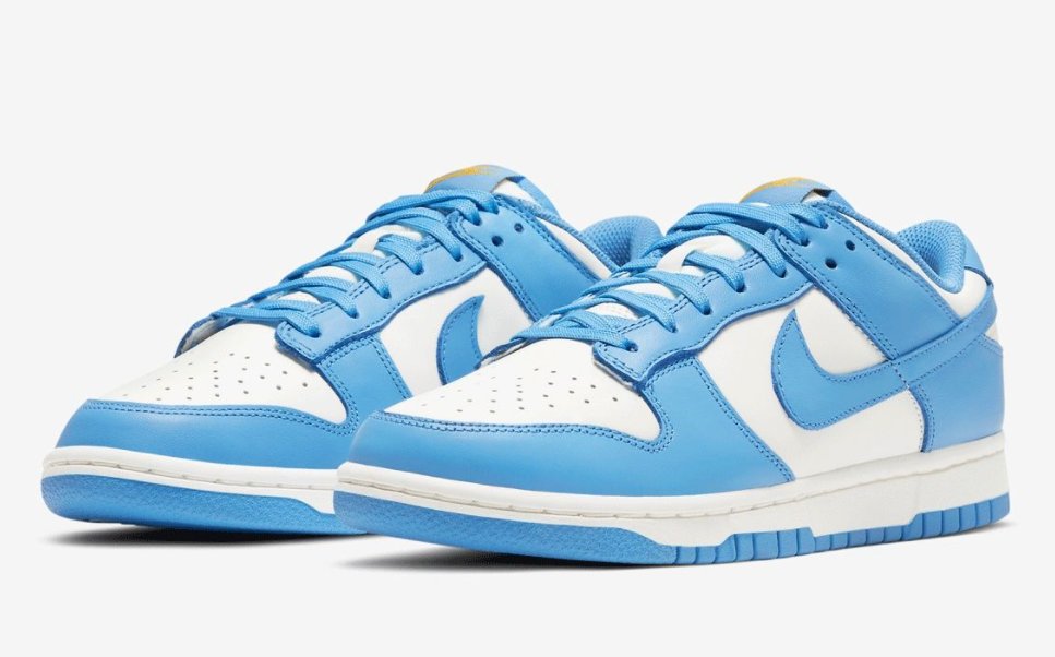 GpsePromo's tweet photo. This are hard! Who copped? #nike #jordan #gpsellc #shoegame #kicks #fashion #snekerheads #rareshoes #high #supremeforsale #supreme #hypebest #sneakersforsale #sneakers #puma #retro #gs #hot #yeezy #adidas #kobe #dunks #hype https://t.co/Bw98v74dGq
