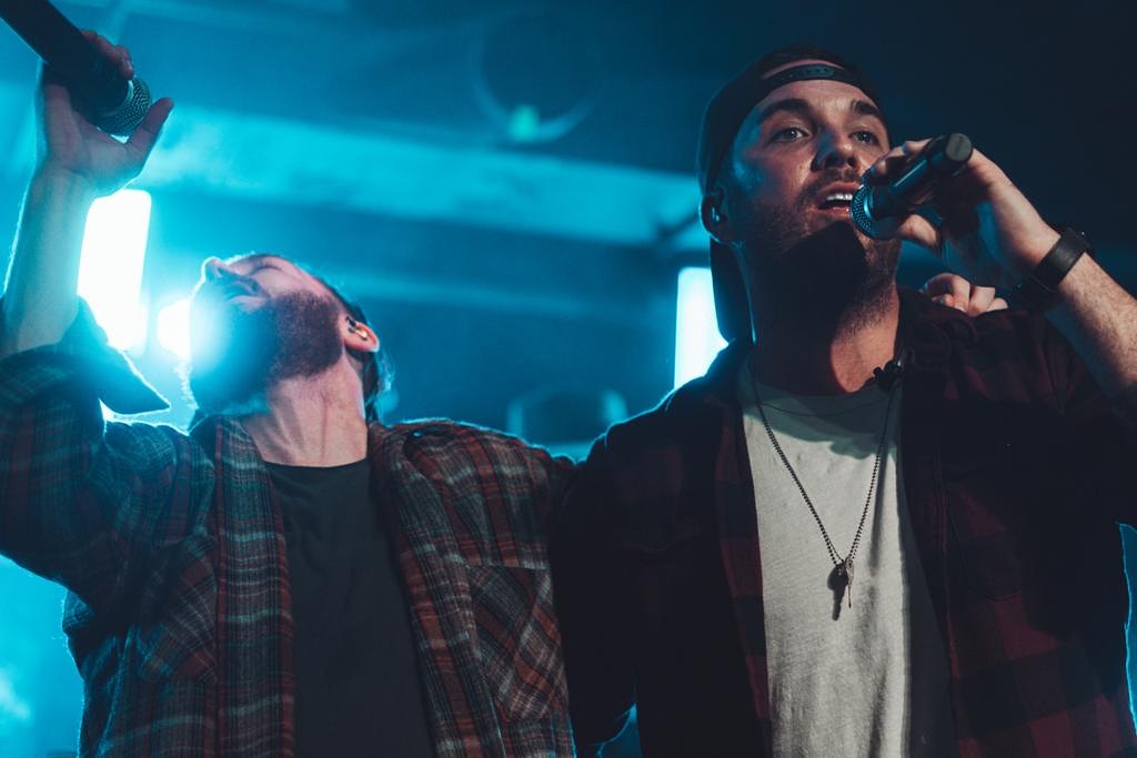 TheTRich_Life's tweet photo. Throwing back to last year when we had just wrapped up the first weekend of @TylerRichMusic on the What I See Tour with @LancoMusic ! Take Us Back 😭 
#tylerrich #Lancomusic #whatIseetour https://t.co/p8xzvZvWc3