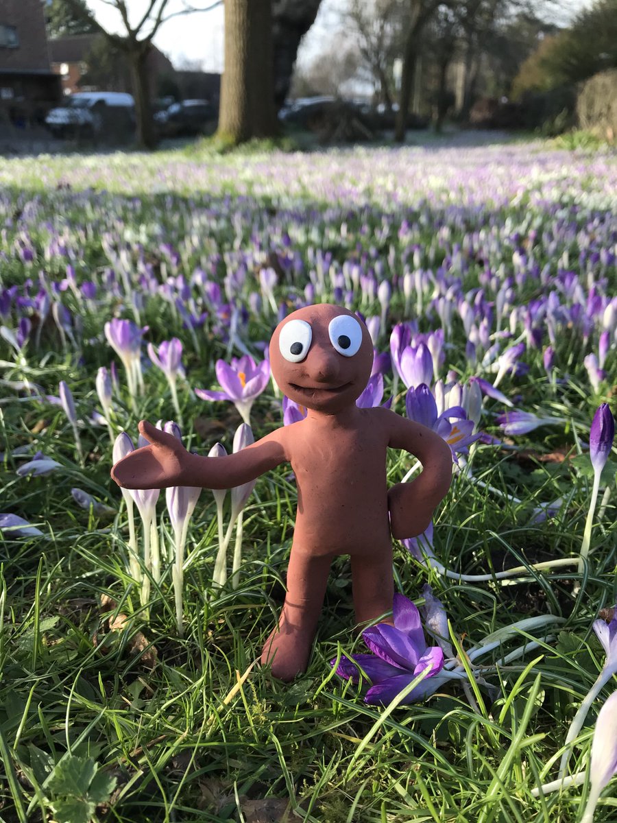Hard to deny it: the Spring has sprung. ⁦<a href="/AmazingMorph/">Morph</a>⁩ <a href="/aardman/">Aardman</a> #Spring
