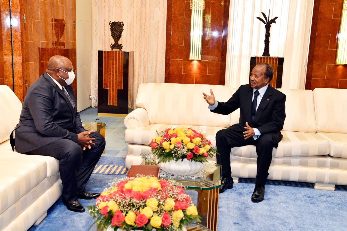 PR_Paul_BIYA's tweet photo. Today, I received two emissaries from the Republic of Equatorial Guinea 🇬🇶 and the Republic of Chad 🇹🇩. 
They were bearers of special messages from President Teodoro Obiang Nguema Mbasogo and President Idriss Déby Itno respectively.
#PaulBiya
#Cameroon https://t.co/dVNlKr19Q9